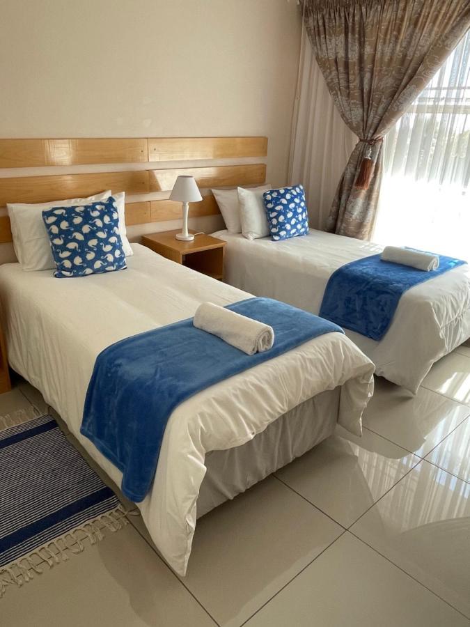 Pentagon Guesthouse Bloemfontein Bagian luar foto