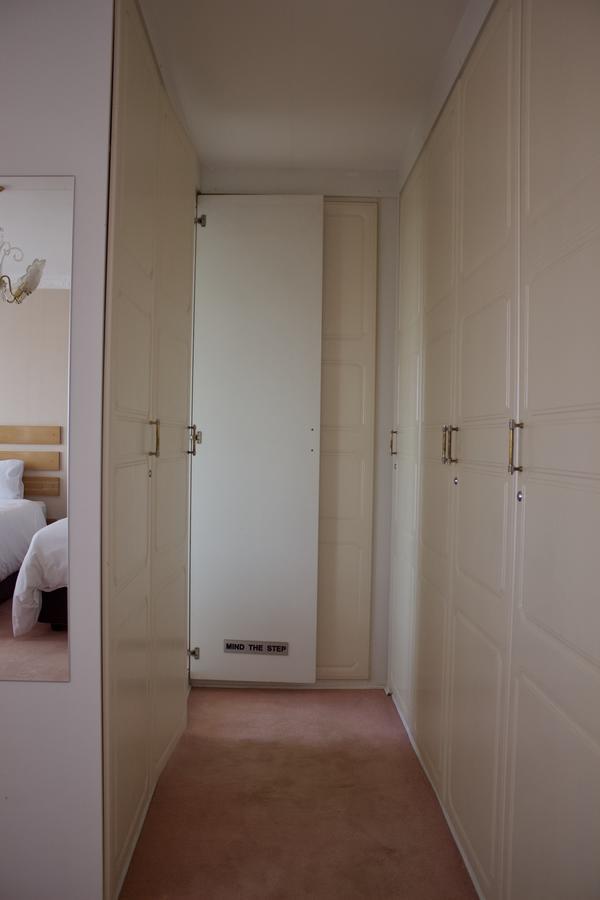 Pentagon Guesthouse Bloemfontein Bagian luar foto